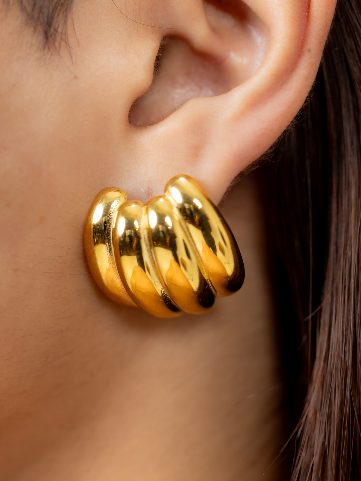 Yachi Curve Earrings