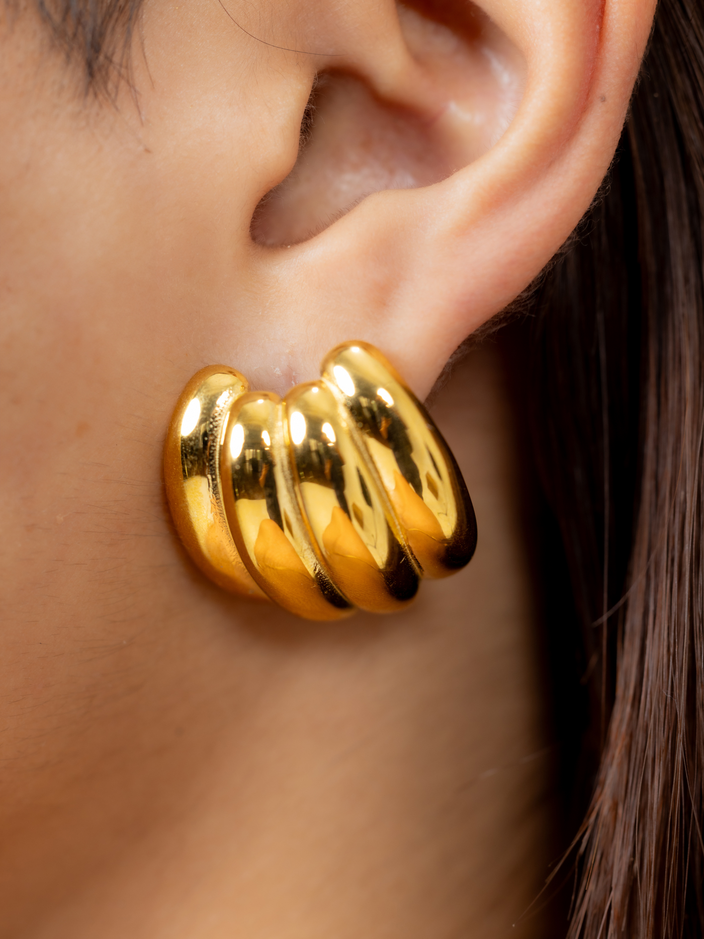 Yachi Curve Earrings