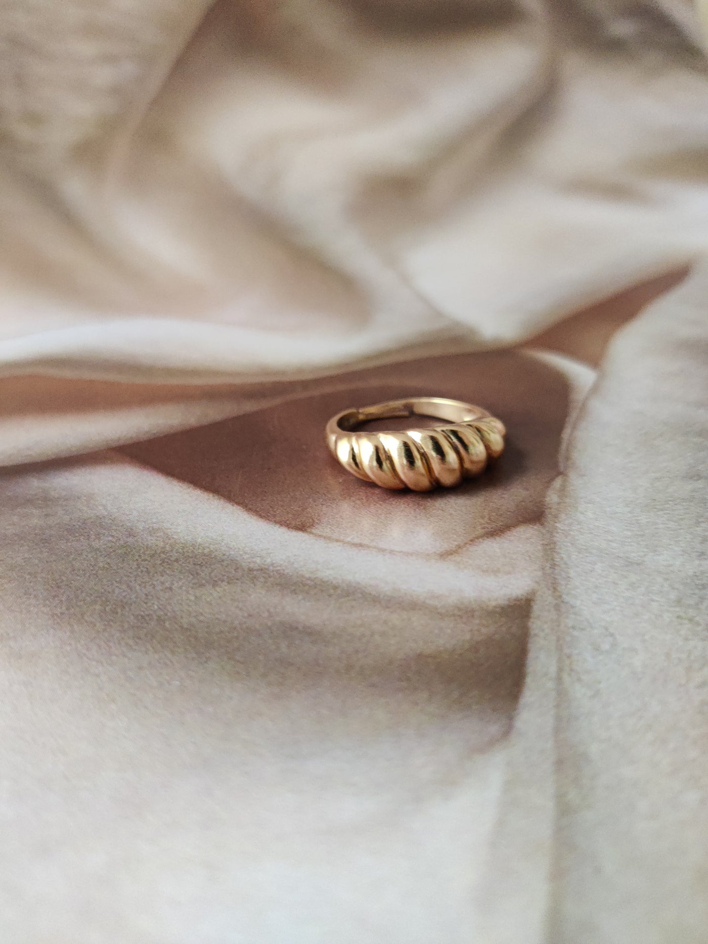 Joon Croissant Ring