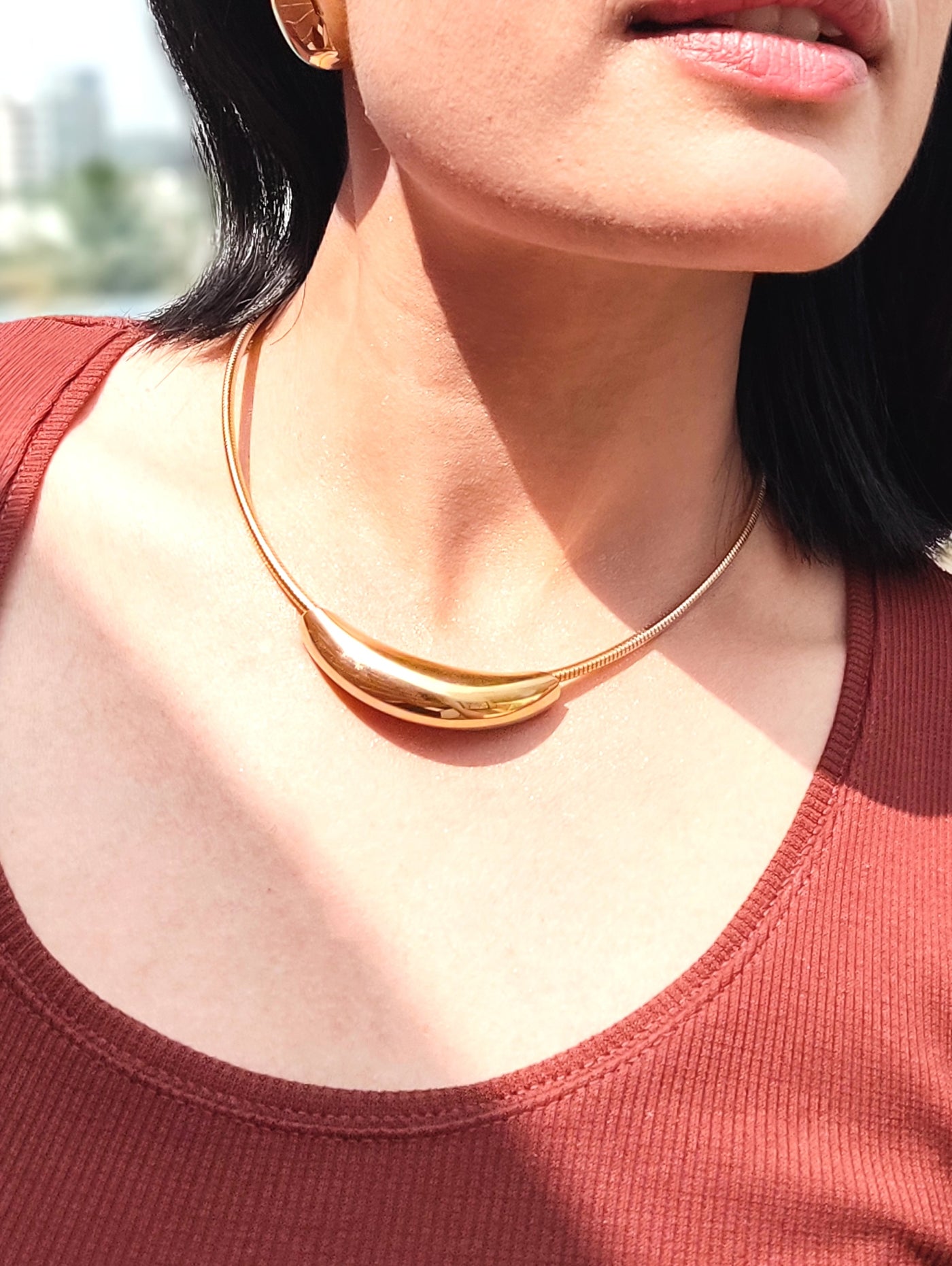 Thora Choker