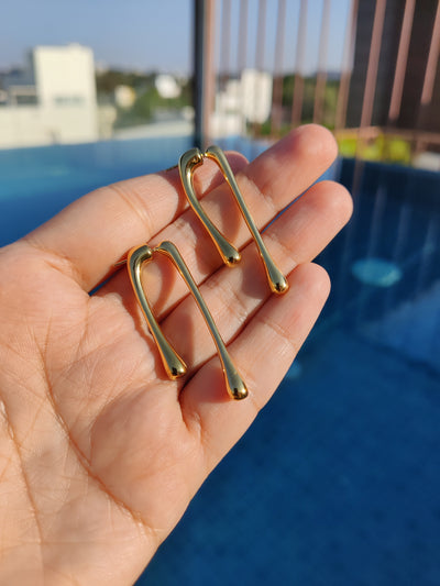 Iconic Drip Gold earrings