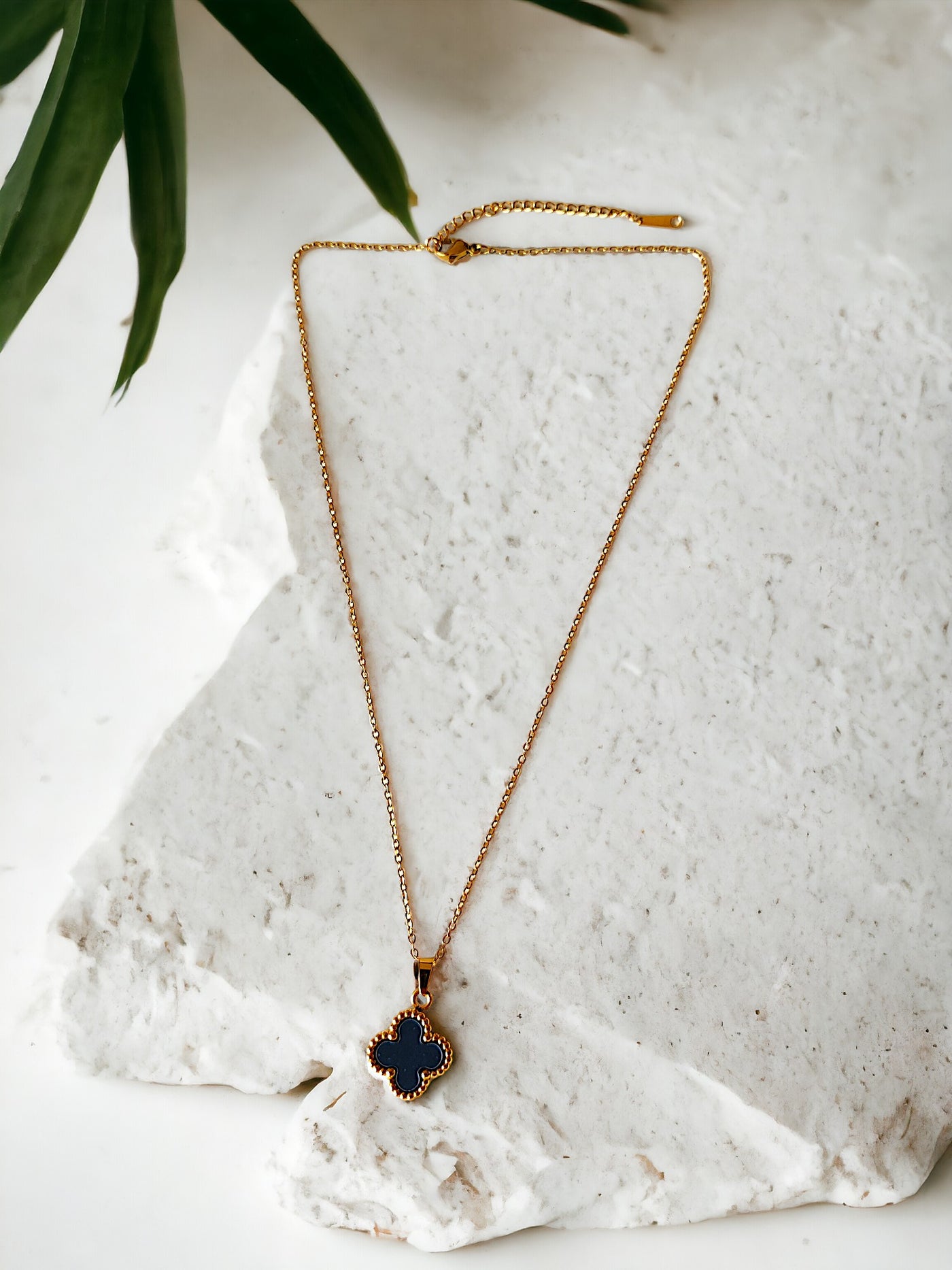 Heidi Clover Necklace