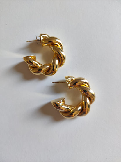 Mia Twisted Chunky Hoops
