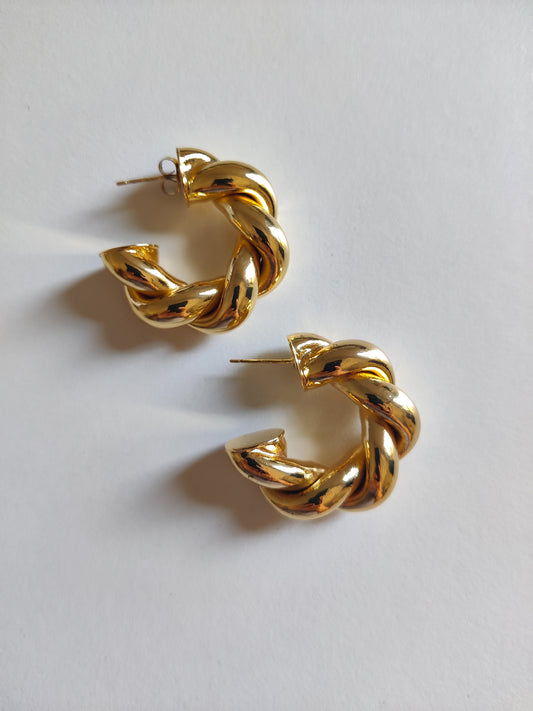 Mia Twisted Chunky Hoops