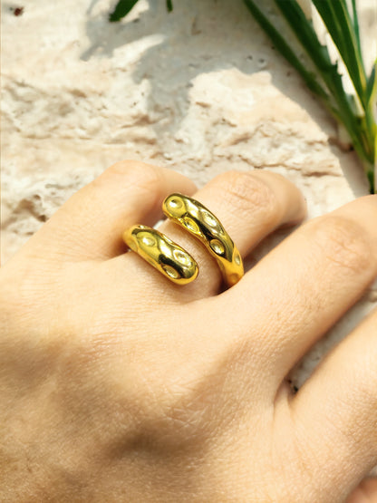 Greek's Ring