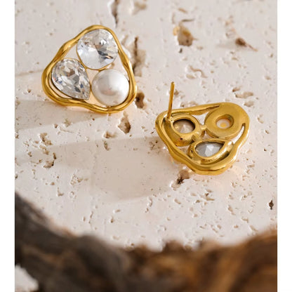 Lume Crystal Pearl Earrings