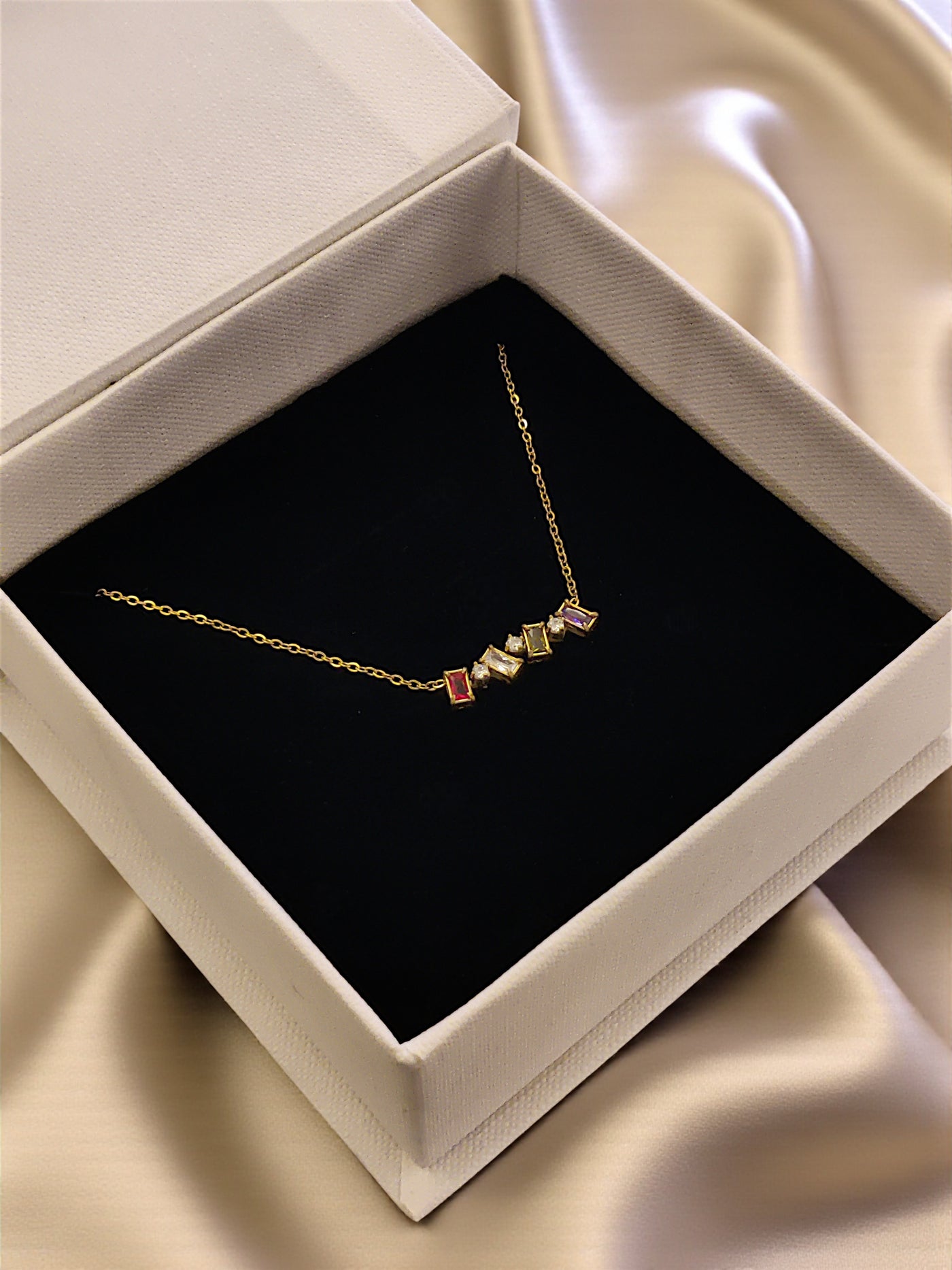 Multicolour Shine Necklace